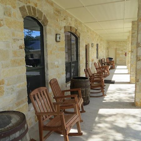 Hotel Texas Cuero Extérieur photo
